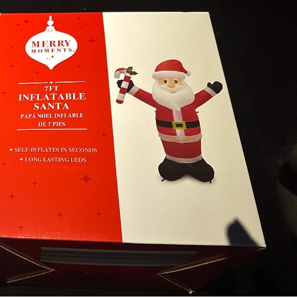 Inflatable Santa 7 ft NIB - Picture 2 of 2